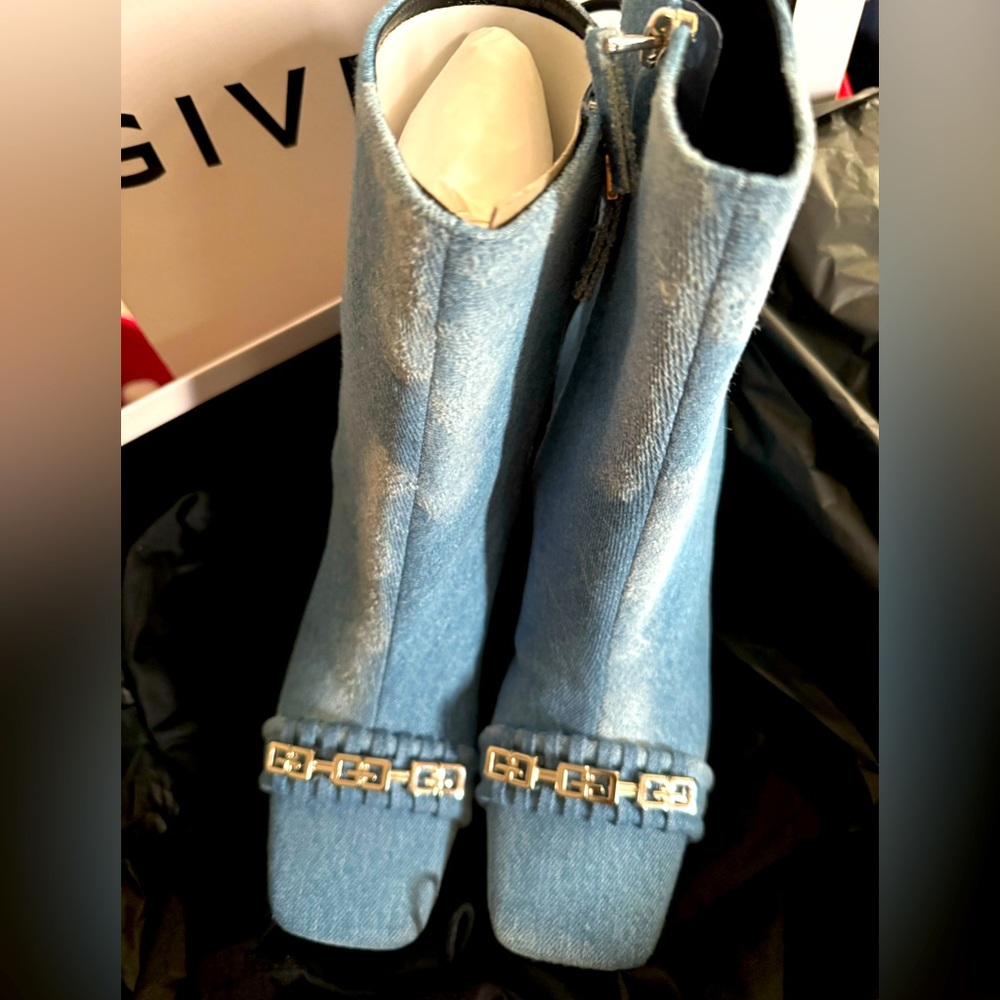 Givenchy ankle denim 4G chain booties! Must have for a super deal!